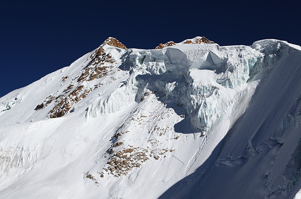 Illimani Summit Bastion 6438 m, Bolivia