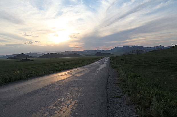 Chuisky tract is the main road of Altai.