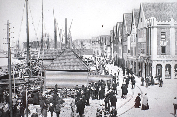 Bryggen embankment site in Bergen in the 19th century. Almost unchanged until today