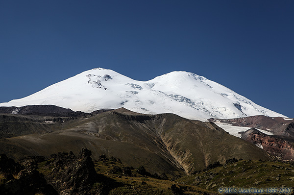 How long does it take to climb Elbrus?