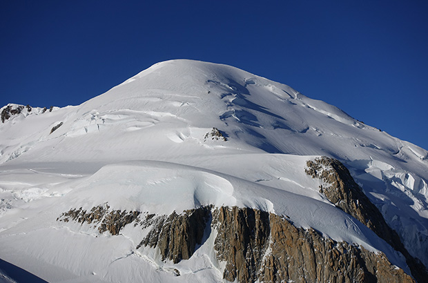 Summit dome of Mont Blanc