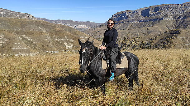 Horse riding tours in Elbrus region