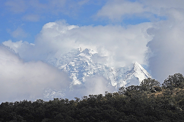 The summit of Huascaran looks like frozen clouds after lunch