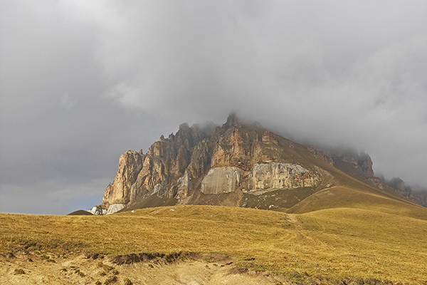 Horse riding tours in Caucasus Elbrus region