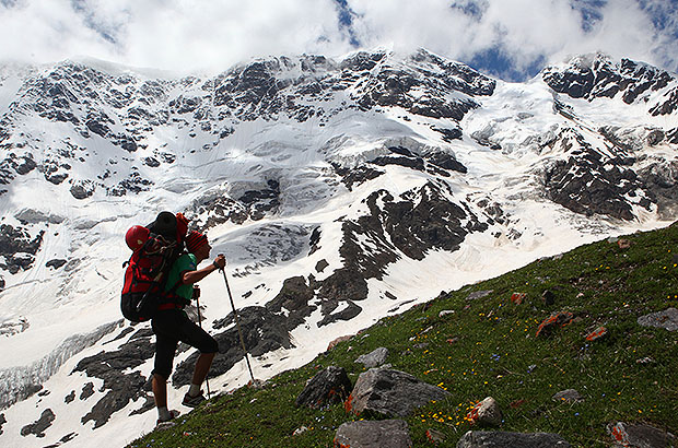 Ascent to the top of Kel-Bashi, Bezengi region