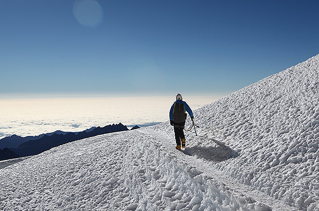 На маршурте восхождения на вершину Вайна Потоси в Боливии