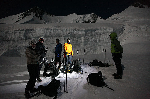 Night start of the ascent to Mount Belukha - in order to have time to descend before the onset of bad weather.