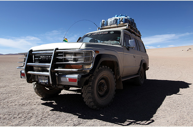 Bolivia's most popular car - Toyota Land Cruiser 80 - an absolute off-road classic