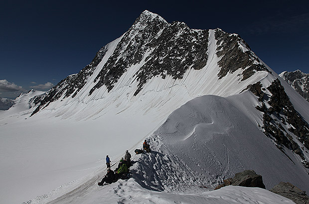 Climbing mount Belukha in Altai mountains