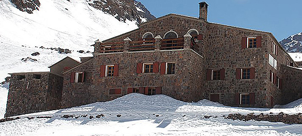 Приют Муфлон у подножия Тубкаля