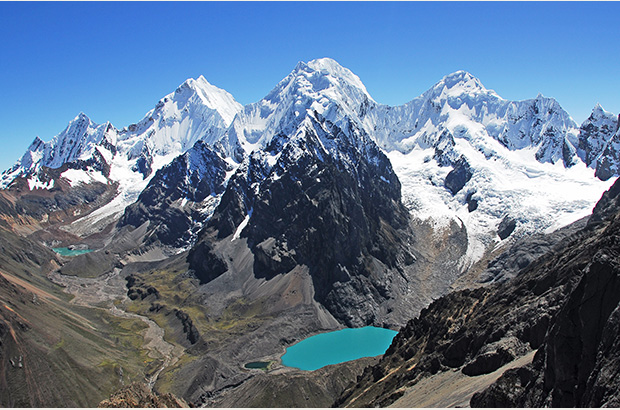 Group of main peaks of the Cordillera Huayhuash