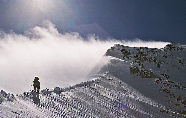 Восхождение Школы MCS AlexClimb на вершину Шхара, Кавказ