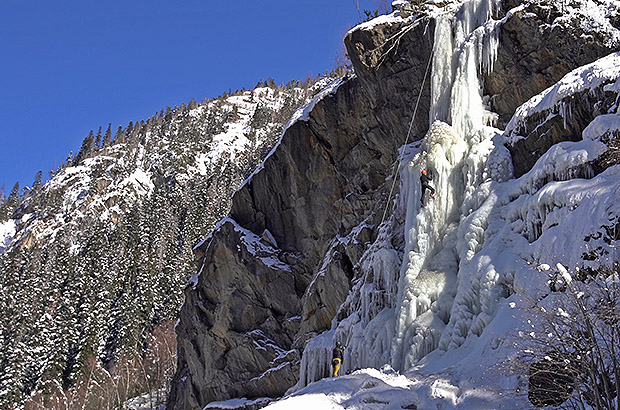 Climbing the cascades in Dombai - courses of MCS AlexClimb Iceclimbing School