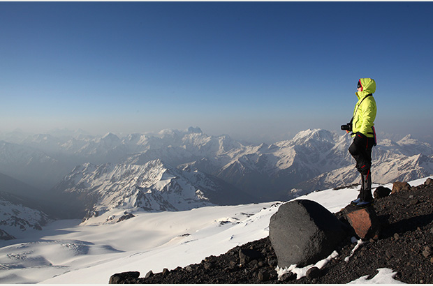 Climbing Mount Elbrus by the East slope