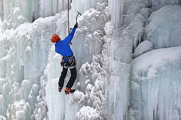 Iceclimbing training in New Jersey, USA