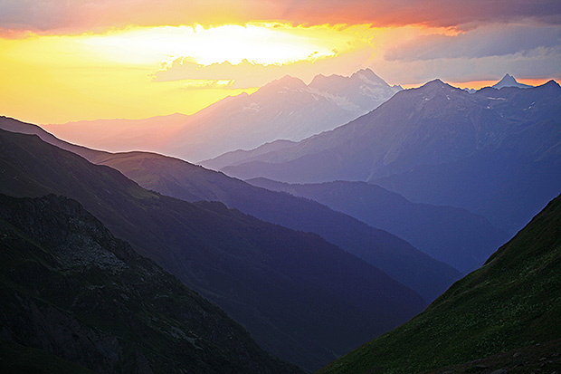 Независимо от того, как организовано ваше путешествие в горы — это обязательно будет фантастически красивое и интересное приключение