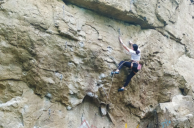 Rockclimbing training in Tbilisi Botanical Garden