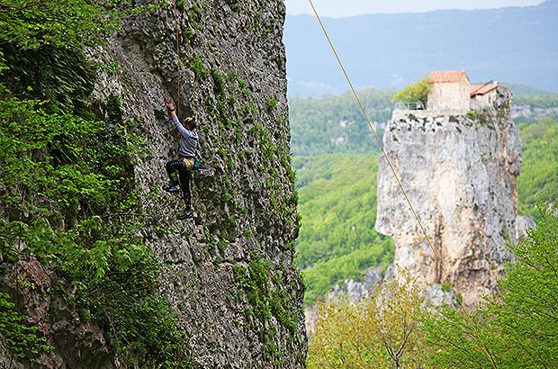 Rockclimbing in Katskhi, Georgia