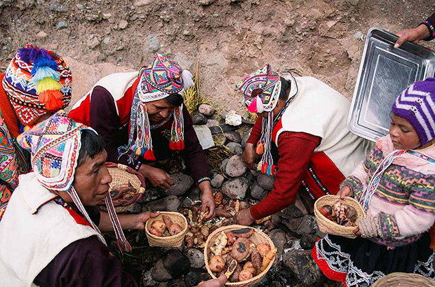 The Peruvian dish Pachamanca is a tradition dating back to the depths of the history of the Inca civilization.