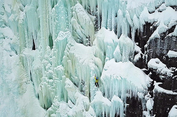 The unique aesthetics of iceclimbing on natural ice will leave you no chance. This is love for life