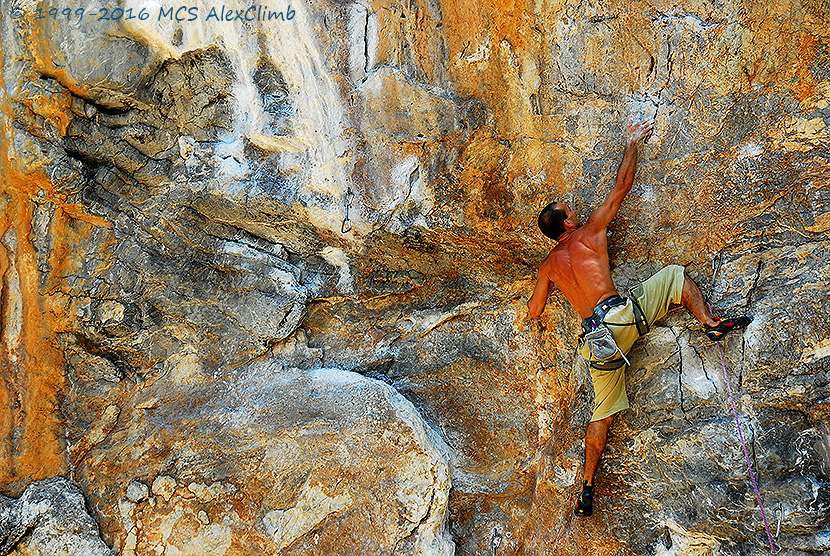 Motivation in rockclimbing - interview with Eva Lopes