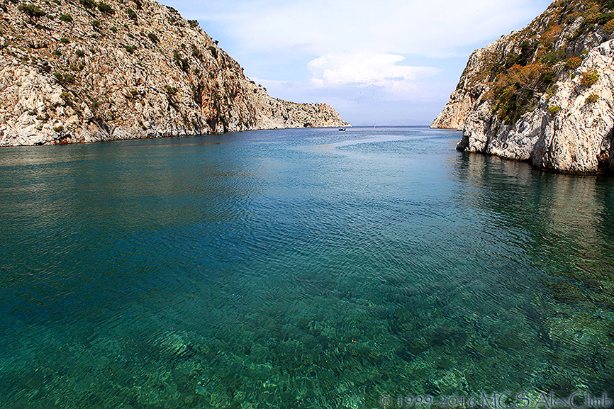 Climbing vacations with MCS AlexClimb rockclimbing School in Greece - Kalymnos