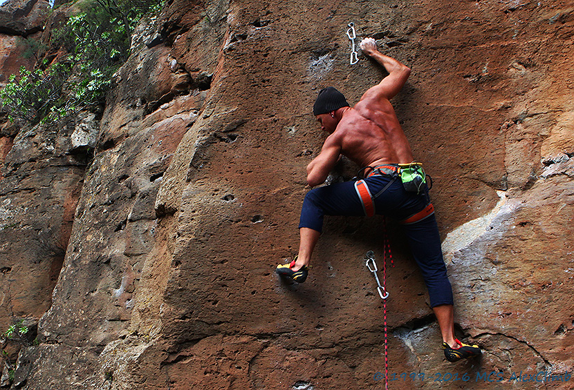 MCS AlexClimb Rockclimbing School in Tenerife - Spain