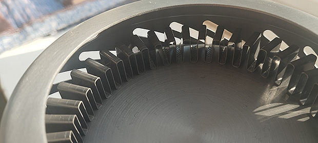 The key point of the new invention - a heat receiver at the bottom of the heated vessel - allows you to fundamentally reduce the amount of energy needed to heat the liquid to the boiling temperature