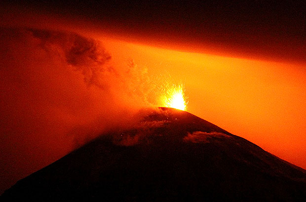 Eruption of the volcano Klyuchevskaya Sopka. Kamchatka