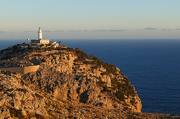 Sunrise at Formentor lighthouse view point is a traditional part of all my climbing programs in Mallorca