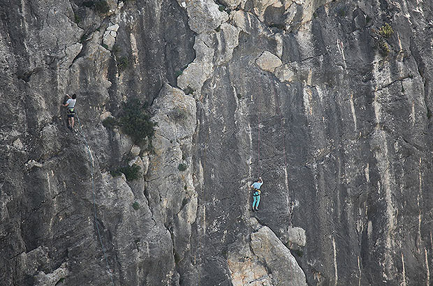 Rockclimbing training in the Creveta sector