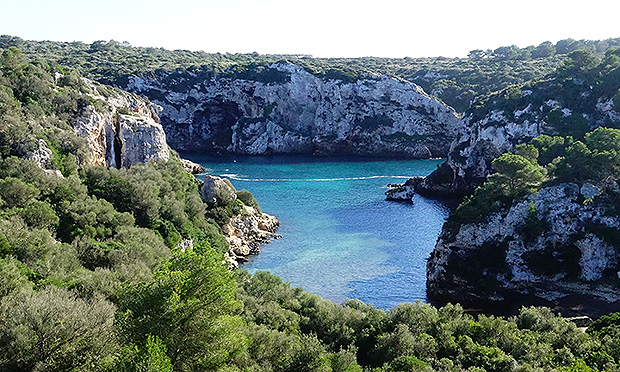 Скалы и море - что ещё нужно скалолазу?