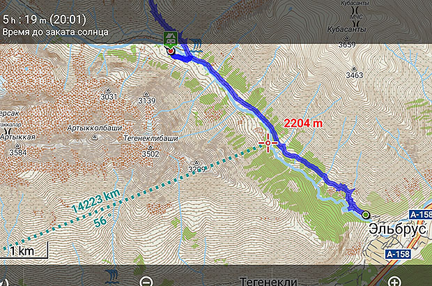 Пример экрана программы Locus.map с записанным треком восхождения на Эльбрус