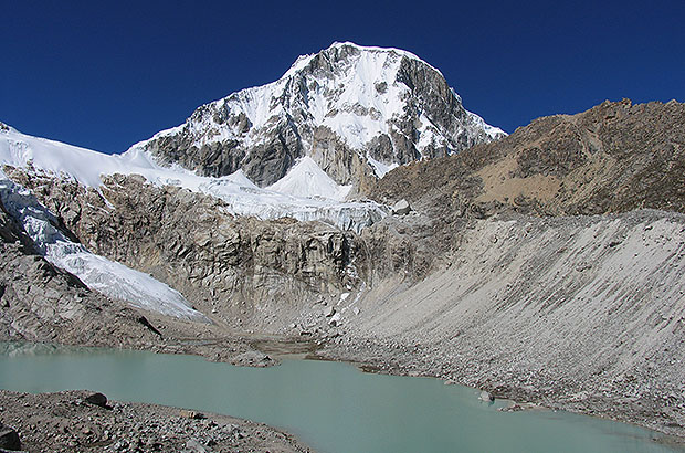 Nevado Ranrapalca in Cordillera Blanca