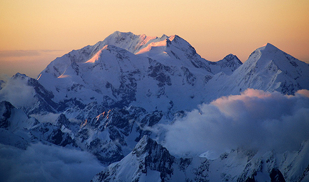 Кавказ. Вроде бы всё уже схожено.. Но это не так