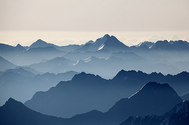 Endless panoramas of Altai from the top of Belukha