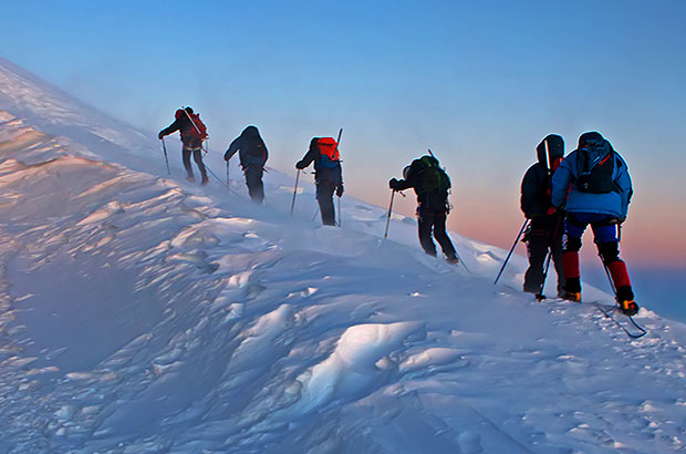 Climbing Elbrus on the southern slope, MCS AlexClimb