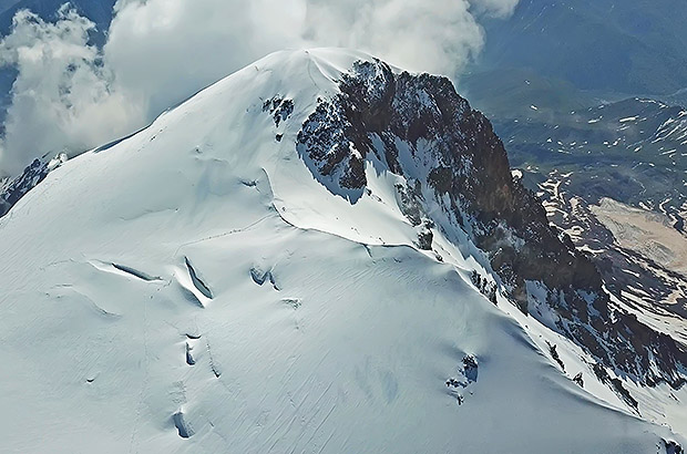 Climbing to the summit of Mount Kazbek