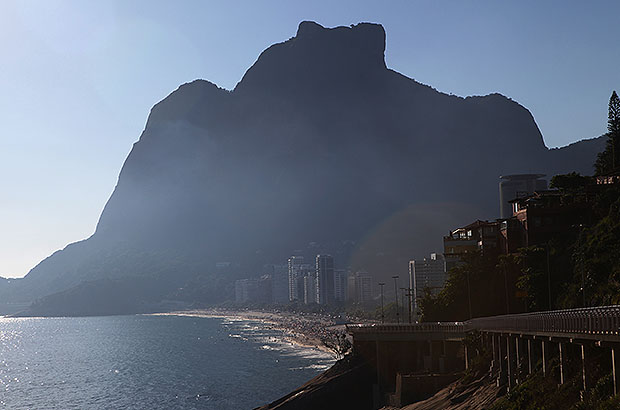 Rockclimbing and big wall climbing in Rio de Janeiro, Brazil