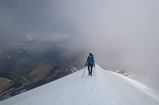 Climbing in the mountains of Ossetia – on the summit of Mount Halatza