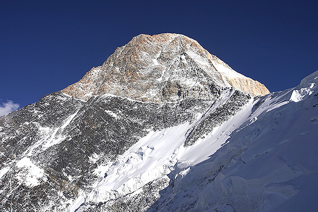 Восхождение на Пик Хан Тенгри - полноценная альпинистская экспедиция